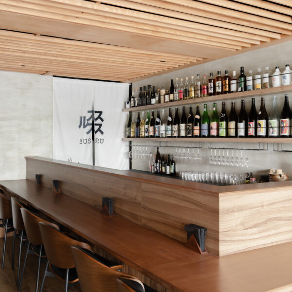 啜 SUSURU｜日式燒酎酒吧｜拾間室內設計